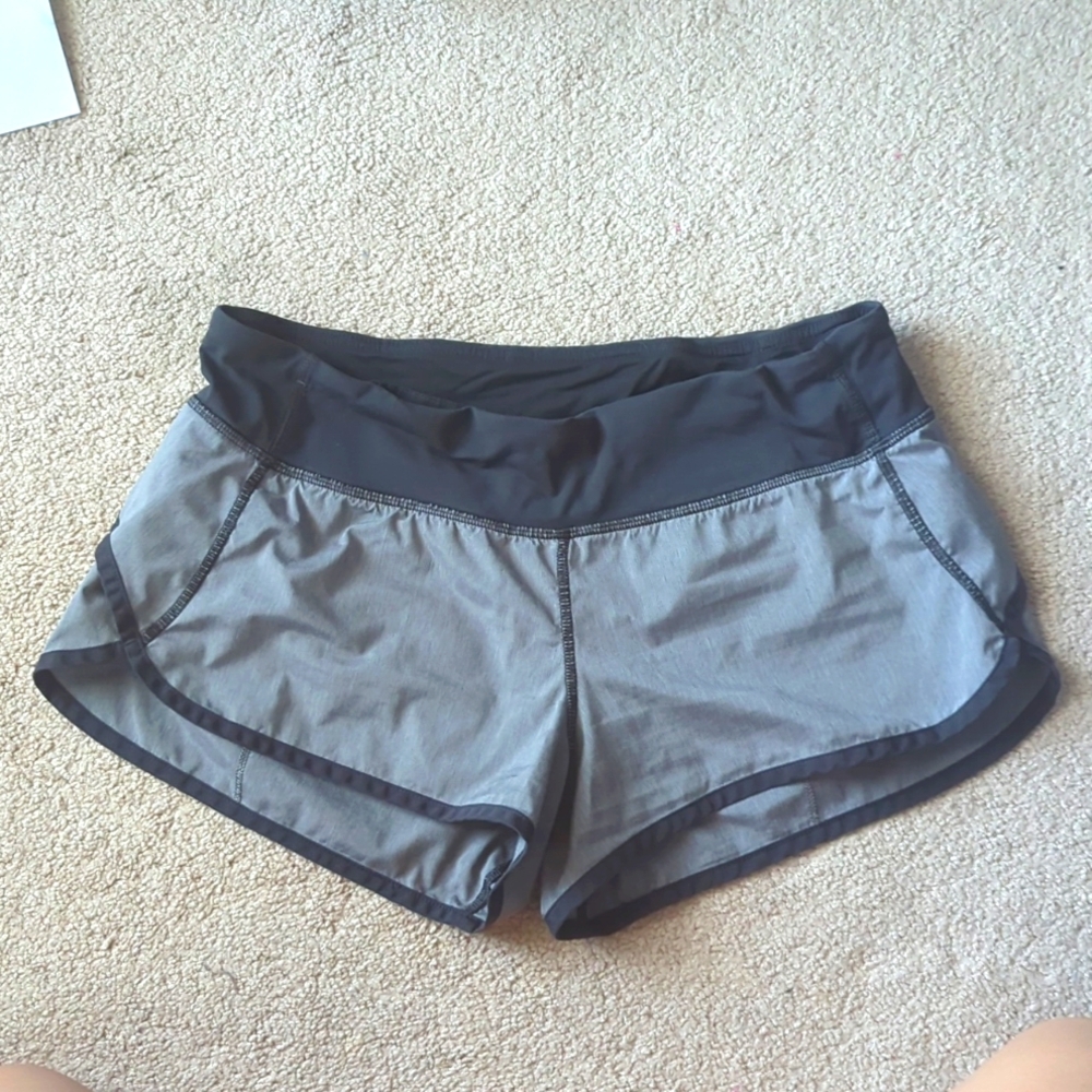 Lululemon run short